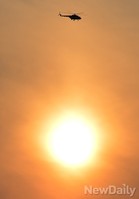 [세월호]해가지는 팽목항, 수색작업 계속이어가