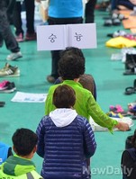 [세월호]지친 가족들을 위해 '숭늉'도 등장