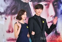 [포토]닥터이방인 진세연-이종석, '첫사랑? 혹은 다른사람?' 의문스러운 커플