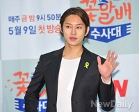 [포토]꽃할배수사대 김희철, '대선배님들에게 인생연기를 펼쳤다'