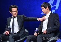 [포토]황제를위하여에서 호흡맞춘 박성웅-이민기