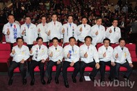 [포토]지방선거 필승 다짐하는 새누리당 후보들