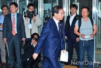 [포토]서울시장 출마 기자회견에 입장하는 박원순시장