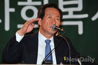 [포토]사회복지정책토론회 참석한 '정몽준' 후보