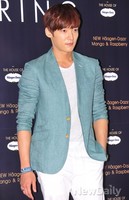 [포토]젠틀한 매력 넘치는 최진혁