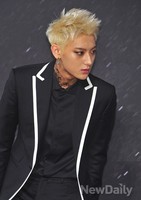 [포토]엑소 콘서트, 잔뜩 사나운 눈매 타오