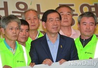 [포토]노동연대간담회에 참석해 기념촬영하는 박원순 후보