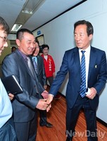 [포토]택시운송업계 만난 정몽준 후보