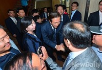 [포토]택시업계 사람들 만난 정몽준 후보