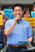 [포토]인천시민 권리장전 협약식 참석한 송영길후보