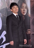 [포토]신의 한 수, 이범수 이번엔 젠틀한 악당