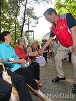 [포토]용산구 찾은 정몽준후보