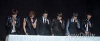 [포토]유키스, '잘 부탁 드립니다' 정중하게 90도 인사