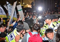 [포토]아수라장이 된 박원순 후보의 마지막유세장