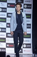 [포토]제국의 아이들, 동준의 쑥스러운 워킹