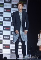 [포토]제국의 아이들 박형식, 런웨이 걷는 훈훈한 기럭지