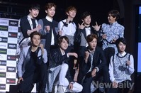 [포토]제국의 아이들, 가지각색 아홉명의 포즈