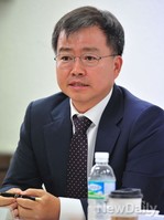 [포토]토론회 참석한 김기수 바른교육권실천행동 대표