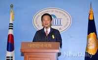 [포토]경기도정 운영방향 밝히는 남경필 당선인
