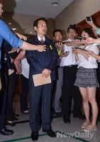 [포토]질문에 답하는 남경필 당선인