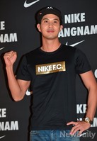 [포토]검은모자로 멋을 낸 김지석