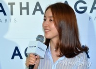 [포토]아가타 파리 토크쇼 참석한 한혜진