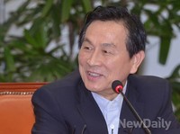 [포토]발언하는 유재중 비상대책위원