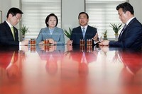 [포토]주례회동 가지는 여야 원내대표