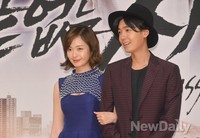 [포토]끝없는 사랑 전소민-정경호, '수줍은 연인처럼~'