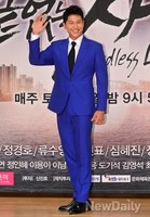 [포토]끝없는 사랑 류수영, 길쭉길쭉 수트핏 멋진 타고난 기럭지