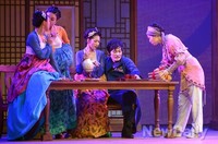 [포토]뮤지컬 균, 균에게 따지러 온 매창