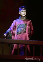 [포토]뮤지컬 균, 카리스마 넘치는 이이첨의 노래