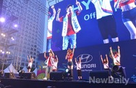 [포토]응원열기 '후끈 후끈~' 박현빈의 트로트 무대