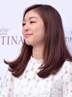 [포토]김연아, '반가워요!' 오랜만에 만나는 여왕의 미소
