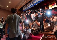 [포토]WTO 쌀관세화 공청회, 정부비판하는 참가자