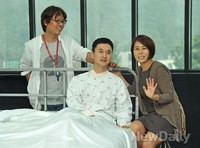 [포토]사랑이 이긴다, 민병훈 감독과 함께 미소짓는 최정원-장현성