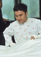 [포토]사랑이 이긴다, 촬영준비하는 장현성