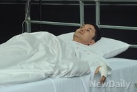 [포토]사랑이 이긴다, 마지막 씬 몰입하는 장현성