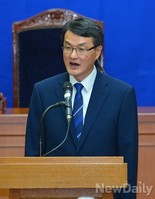 [포토]특허청 모의재판 인사말하는 홍정표 특허심판원장