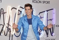 [포토]리키김,'여러분 반가워요!' 두 손 번쩍 들어 인사