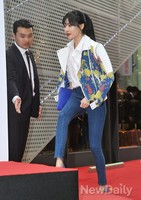 [포토]선미, 스키니라인 돋보이는 각선미