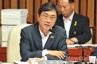 [포토]세월호 국조특위, 질문하는 경대수 의원