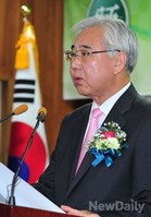 [포토]퇴임사하는 문용린 서울시 교육감