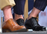 [포토]오른쪽 발목에 드러난 박유천의 타투