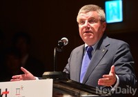 [포토]KT업무협약식에서 축하인사하는 IOC위원장