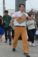 [포토]북한인권 호소문 전달하러 나선 정베드로 목사