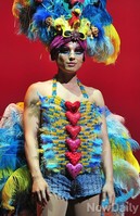 [포토]화려한 여장, 틱 역 맡은 배우 이지훈