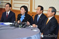 [포토]대통령 회통 결과 발표하는 여야 원내대표