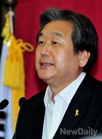 [포토]모두발언 하는 새누리당 김무성 대표