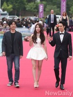 [PiFan]레드카펫에 요정이 떳다 '포미닛 막내'